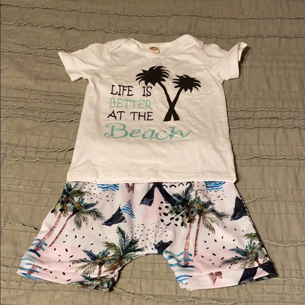NWOT T-shirt and short set.